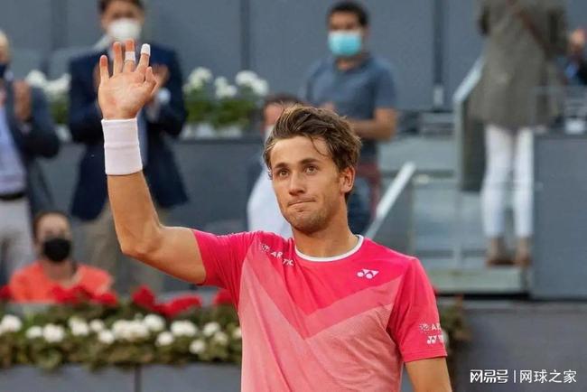 比一切口号 比一切口号